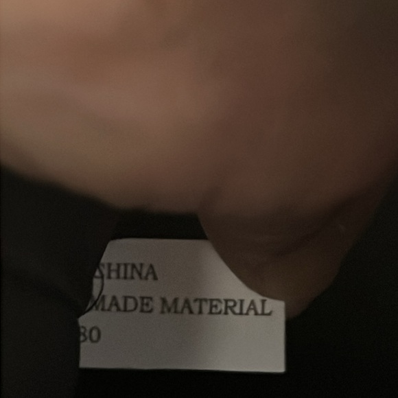 Adorable Black Vegan Leather Shoulder Bag W/Heart Patterned Strap & Black Strap - Picture 8 of 10